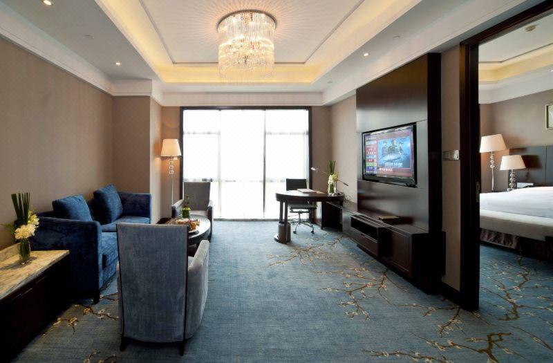 Howard Johnson Shipu Plaza Ningbo Hotel Ngoại thất bức ảnh