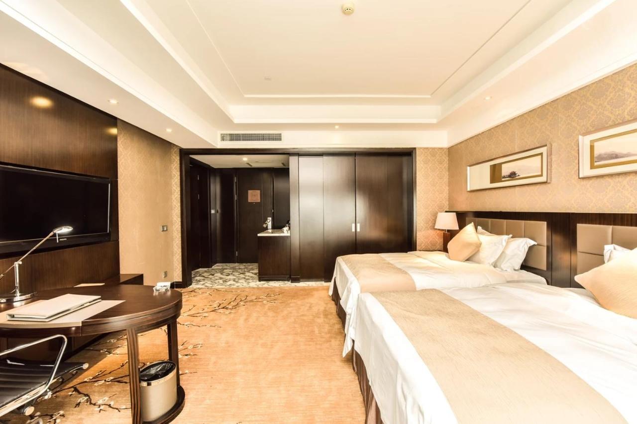 Howard Johnson Shipu Plaza Ningbo Hotel Ngoại thất bức ảnh